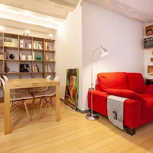 Apartment Circus Spanien