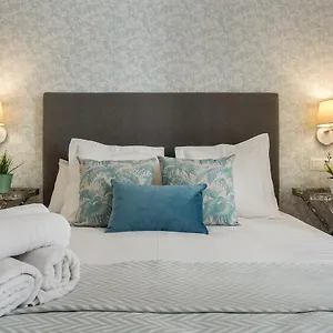  Apartment Genteel Picasso Spanien